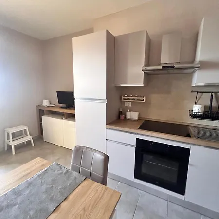 La Casa Di Giore - Fronte Mare Gabbiani Ombrellone E 2 Lettini Inclusi * Fano