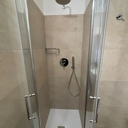 Apartment La Casa Di Giore - Fronte Mare Gabbiani Ombrellone E 2 Lettini Inclusi